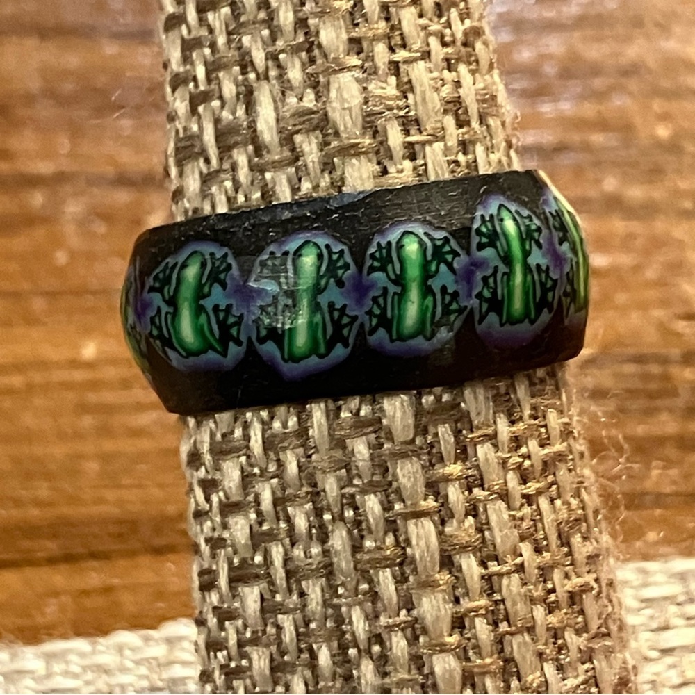 Vintage 90s Psychedelic Tree Frog Ring Size 7